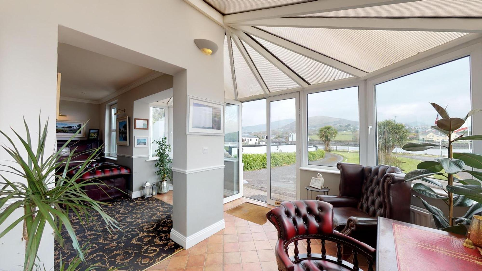 Milltown House Dingle Hotel ภายนอก รูปภาพ